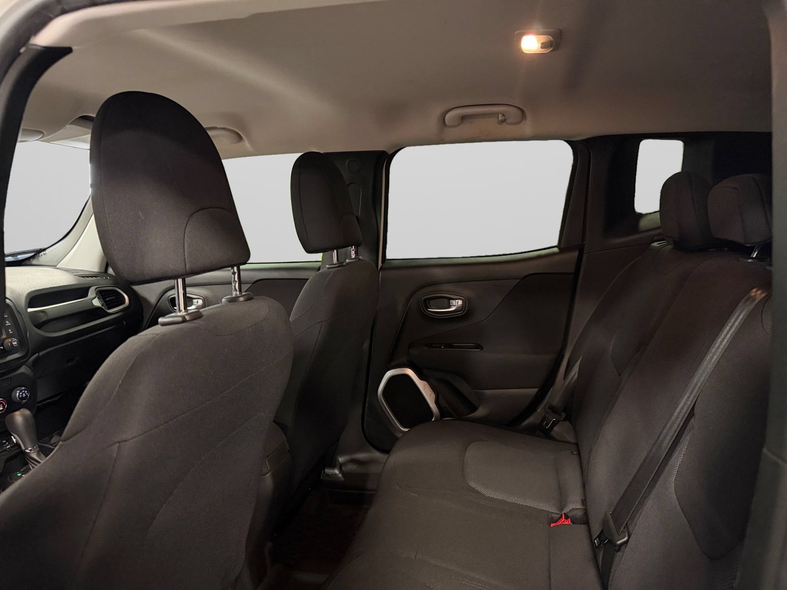 Used 2019 Jeep Renegade Sport w/ Sport Appearance Group AWD/4WD image 36