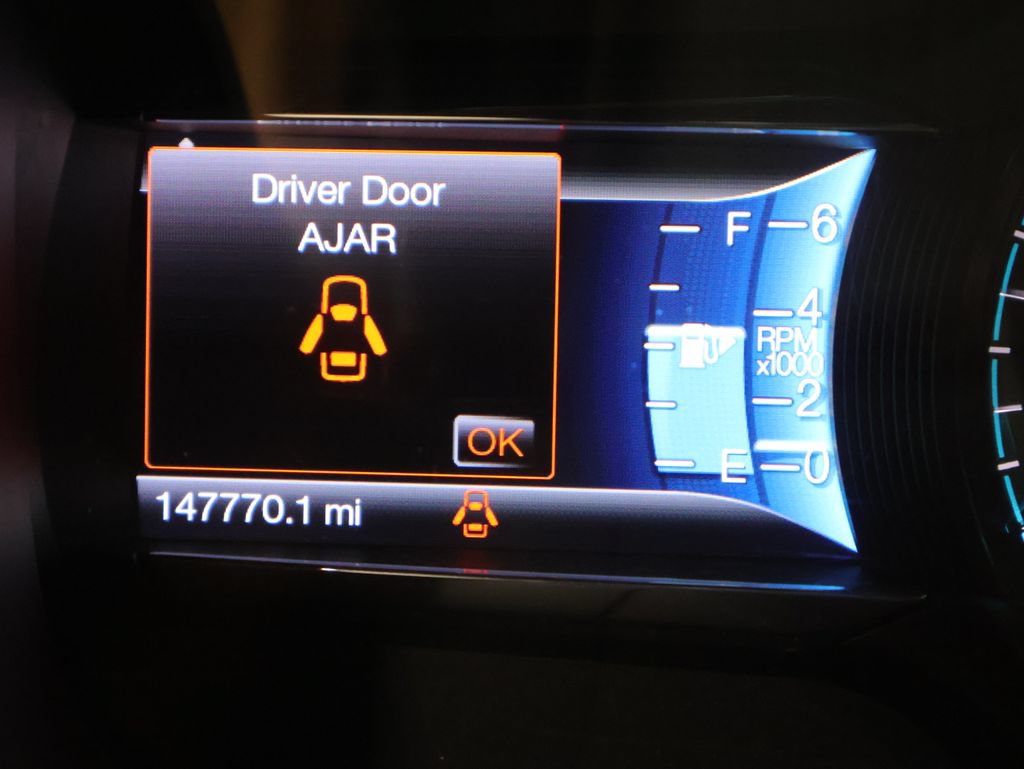 Used 2014 Ford Taurus SEL w/ Equipment Group 201A FWD image 38