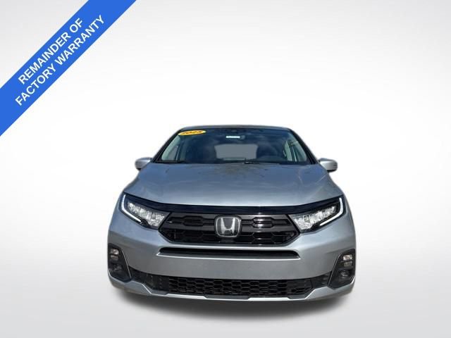 Used 2025 Honda Odyssey Touring image 7