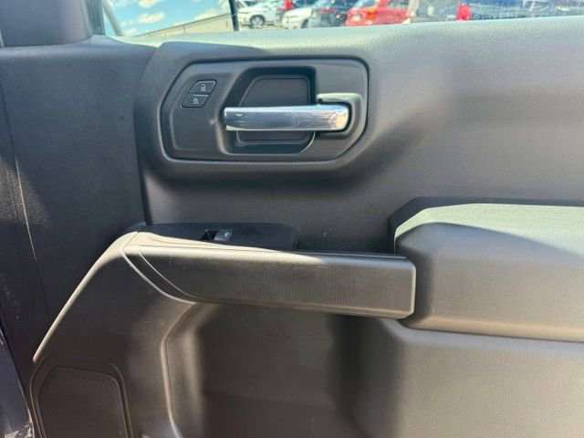 Used 2023 Chevrolet Silverado 1500 Custom Trail Boss w/ LPO, Dark Essentials Package AWD/4WD image 24