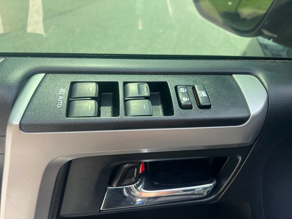 Used 2019 Toyota 4Runner SR5 Premium AWD/4WD image 11