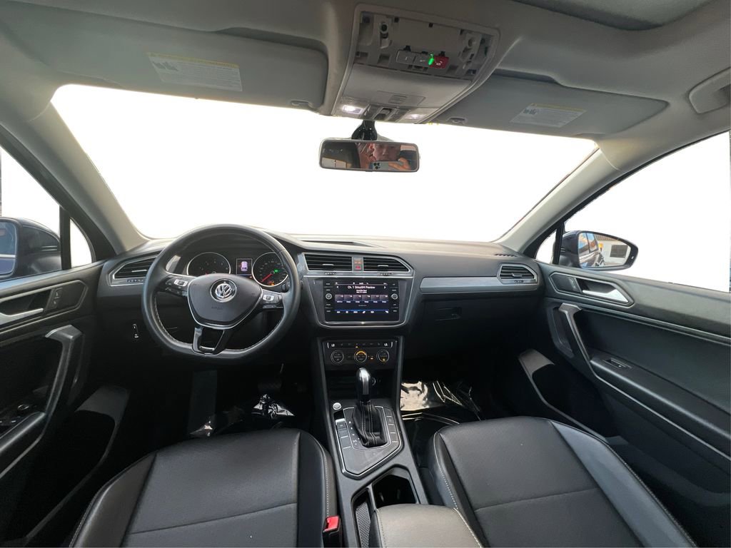 Used 2021 Volkswagen Tiguan SE image 31