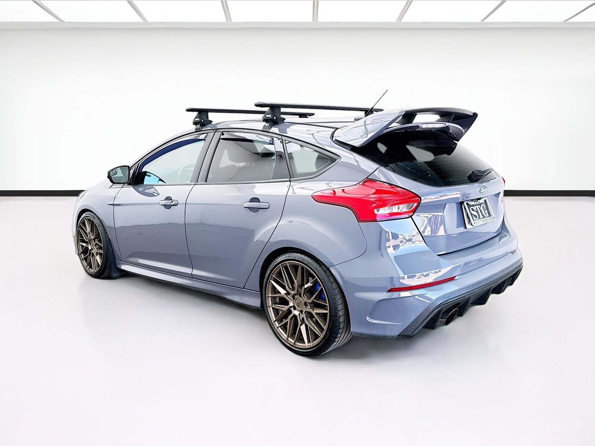 Used 2016 Ford Focus RS AWD/4WD image 6