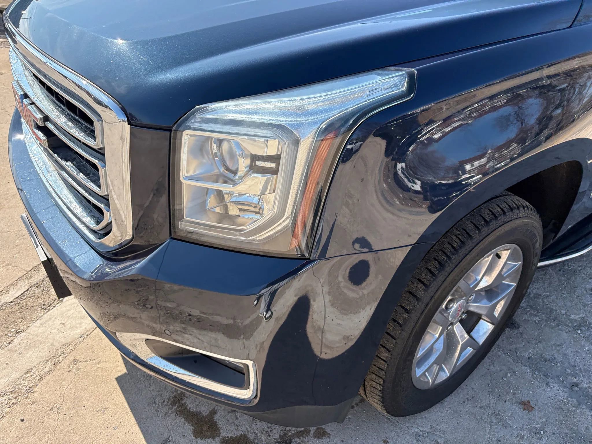 Used 2018 GMC Yukon SLT w/ Open Road Package image 28