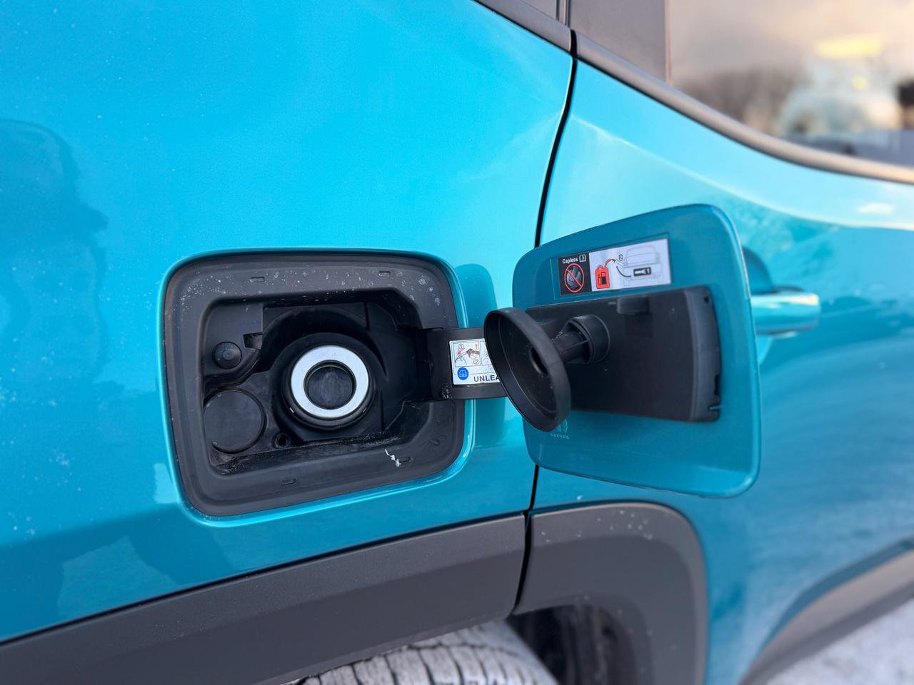 Used 2021 Jeep Renegade Latitude w/ Convenience Group image 24