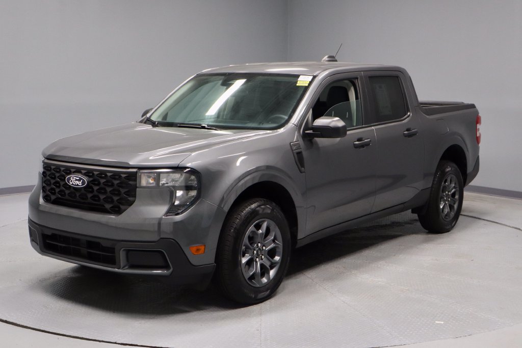 Certified 2025 Ford Maverick XLT w/ Equipment Group 301A AWD/4WD image 7
