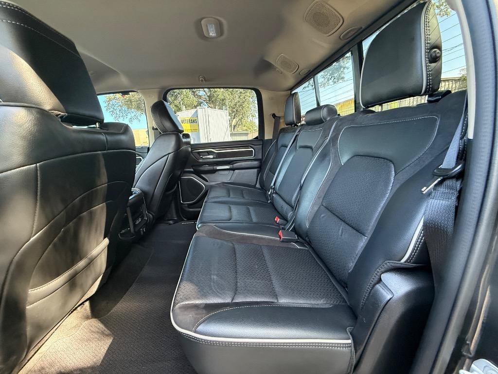 Used 2021 RAM 1500 Laramie AWD/4WD image 30