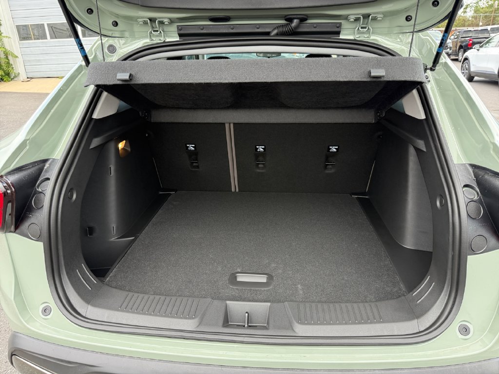 New 2026 Chevrolet Trax ACTIV FWD image 23