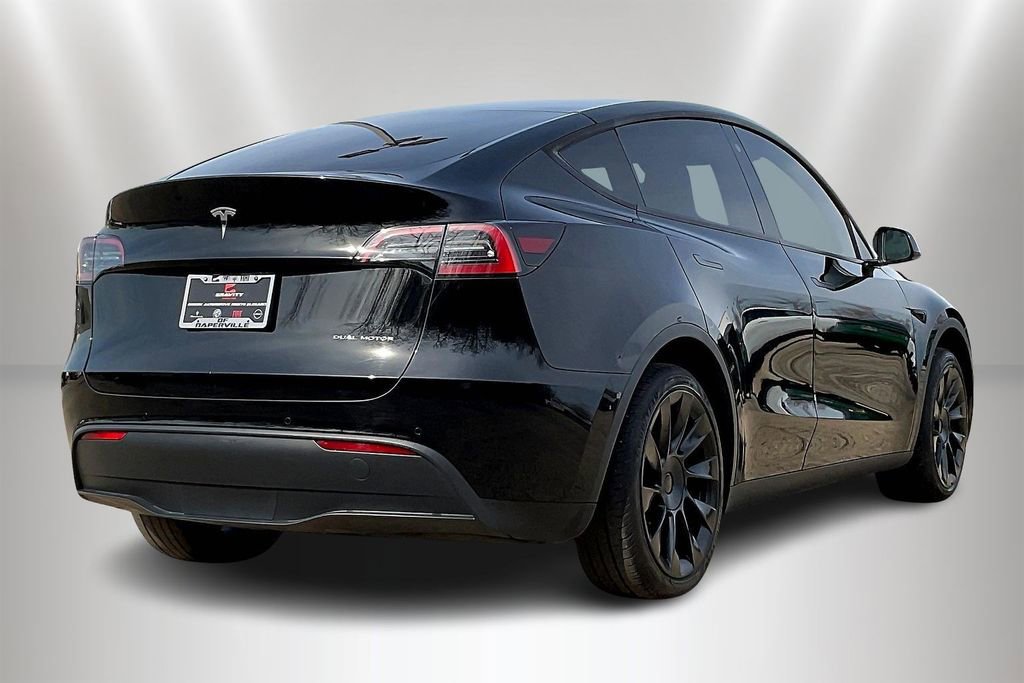 Used 2022 Tesla Model Y Long Range image 6