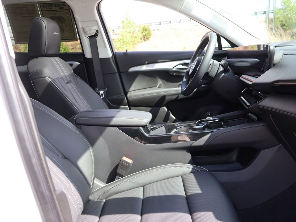 Used 2025 Buick Envision Avenir image 9