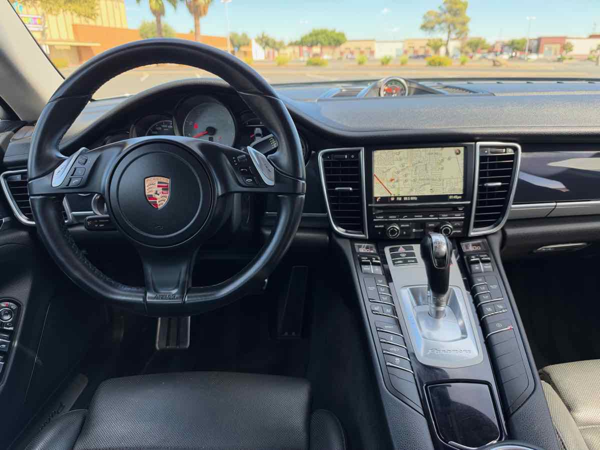 Used 2015 Porsche Panamera 4S AWD/4WD image 15
