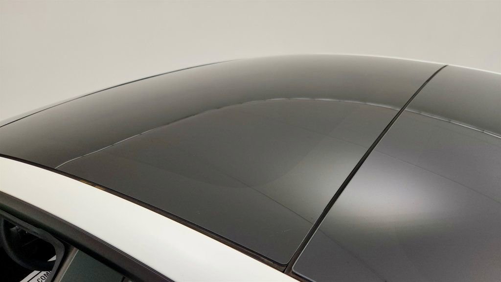 Used 2023 Tesla Model 3 Standard Range image 9