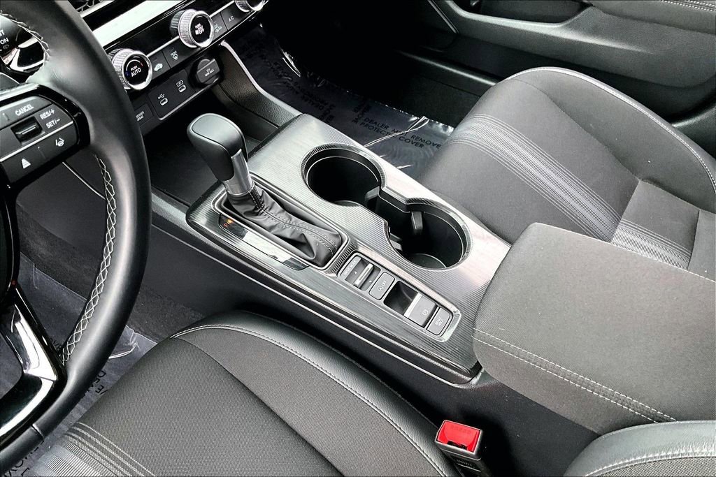Used 2025 Honda Civic Sport image 15