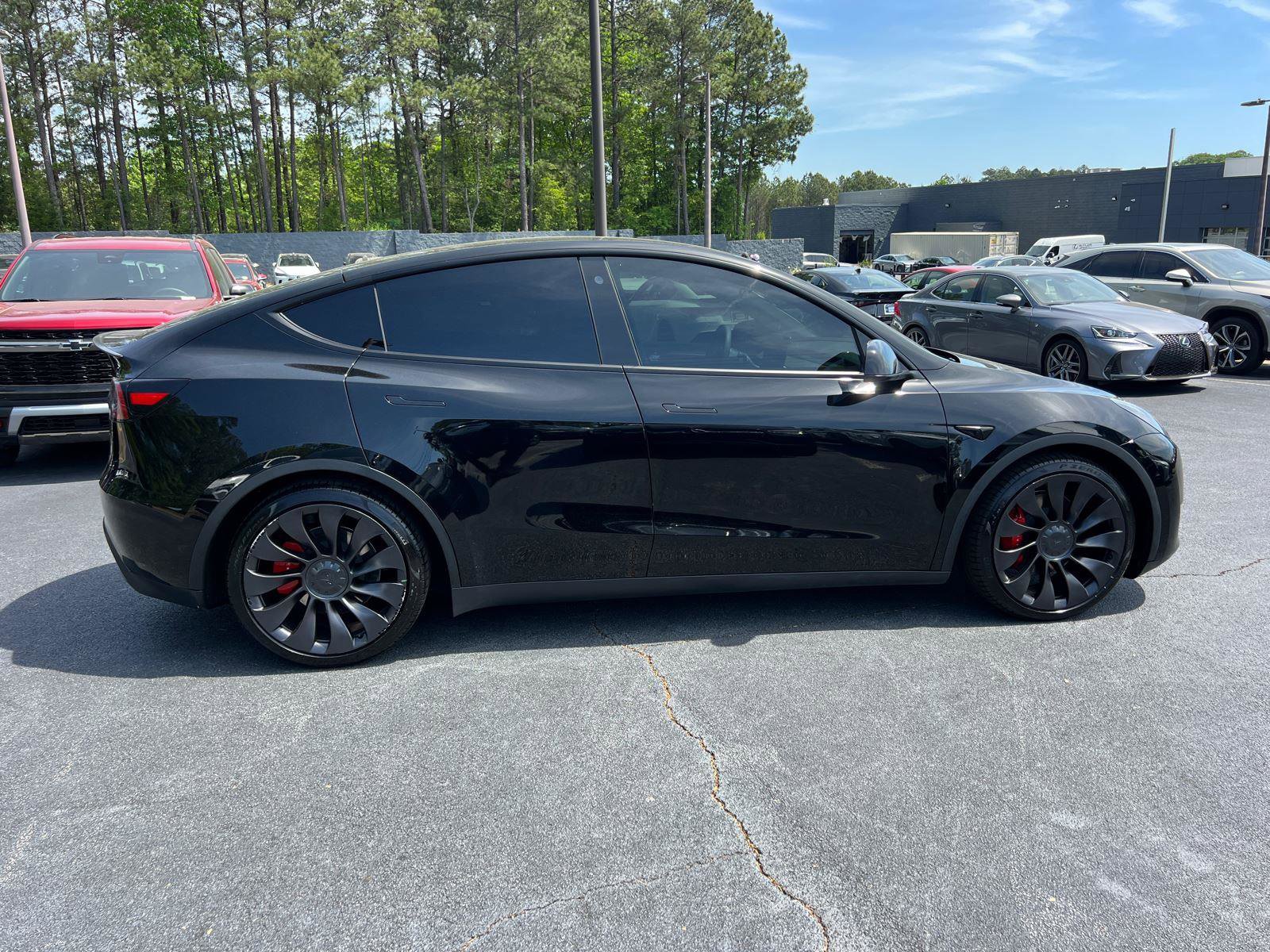 Used 2023 Tesla Model Y Performance image 5