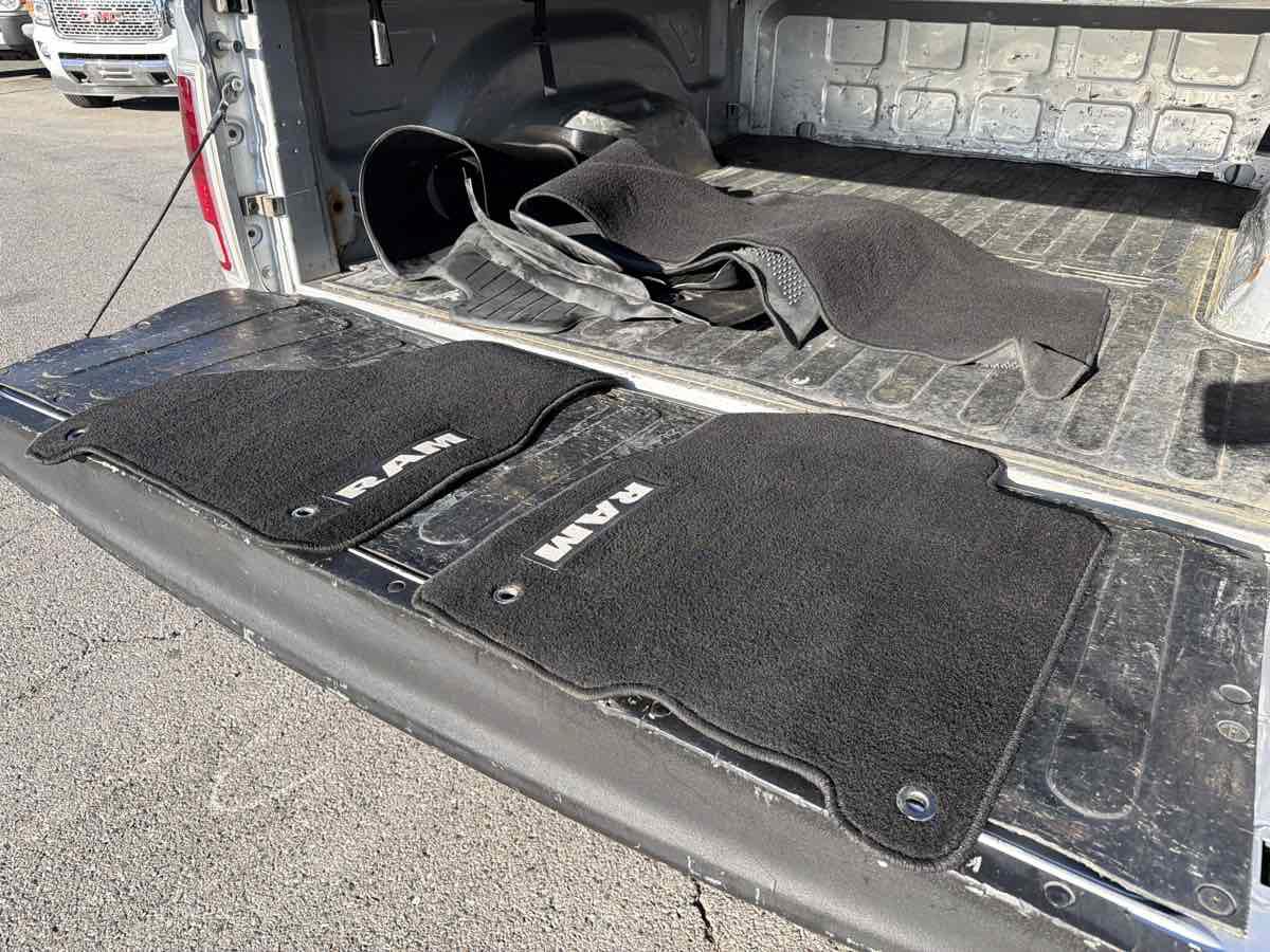Used 2013 RAM 1500 Laramie w/ Protection Group AWD/4WD image 17