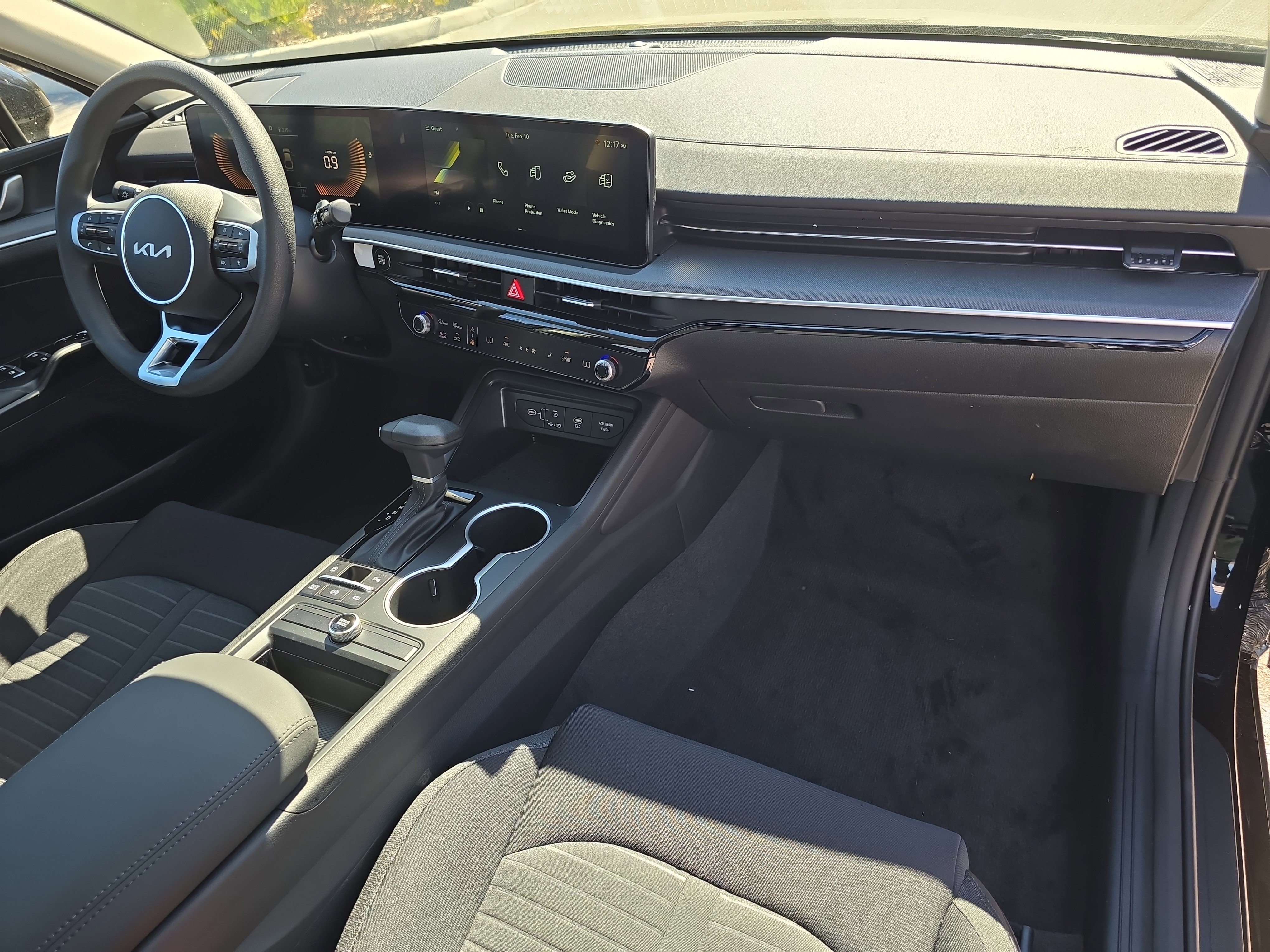 New 2026 Kia K5 LXS FWD image 10