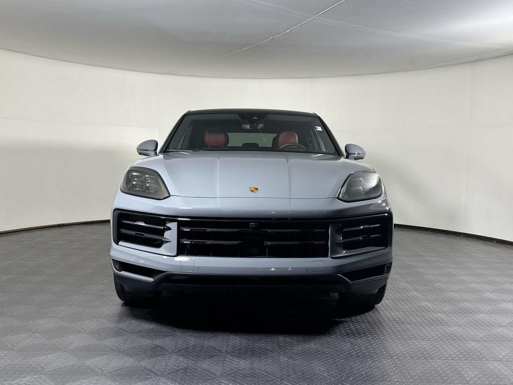 Certified 2024 Porsche Cayenne S AWD/4WD image 10