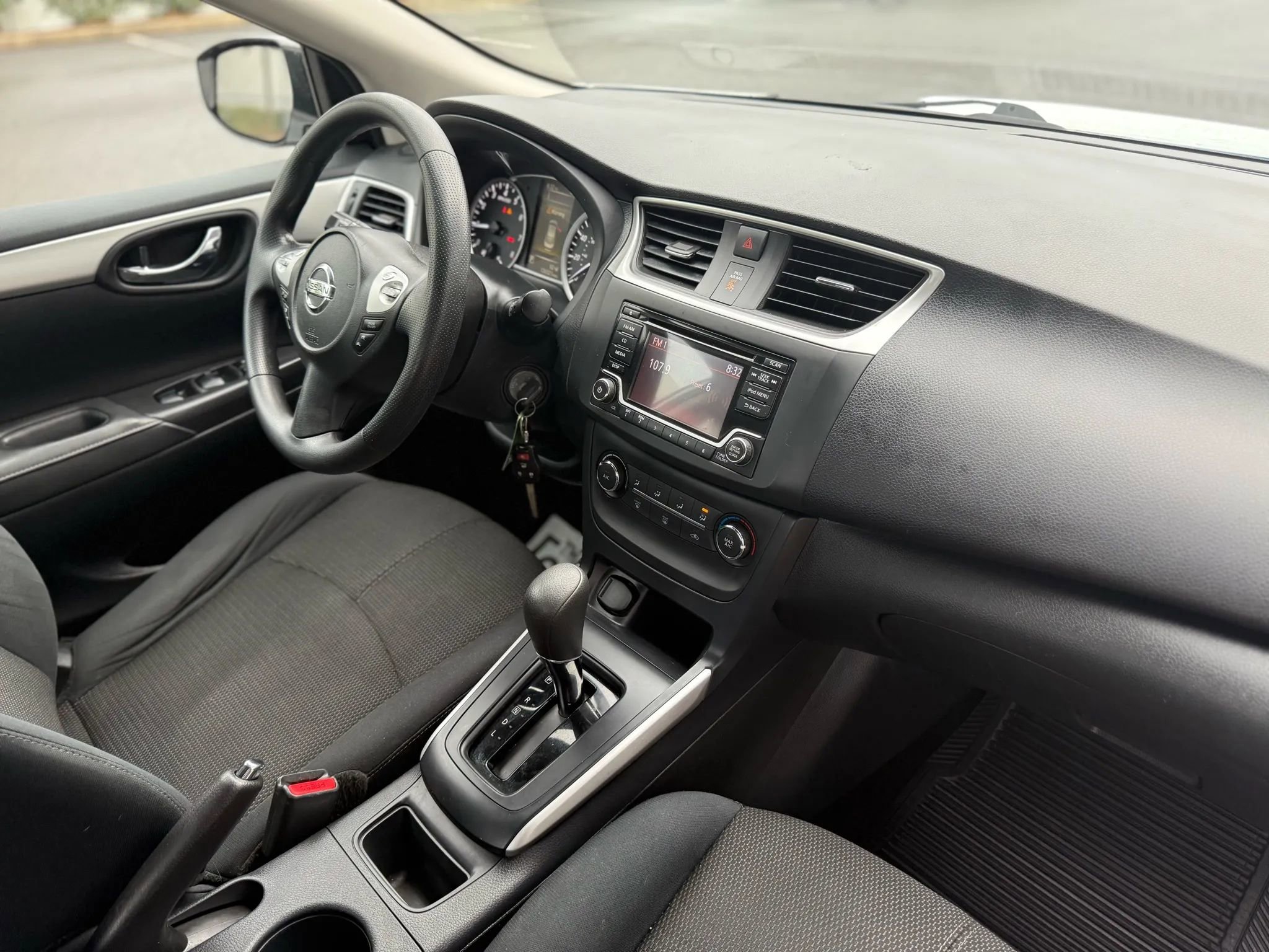 Used 2018 Nissan Sentra S image 16