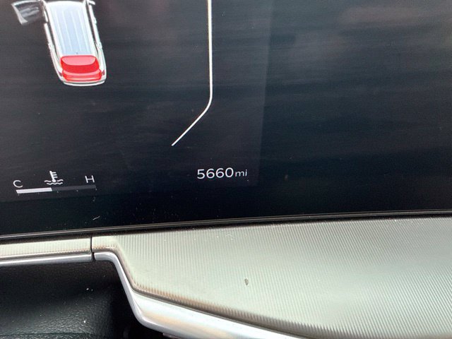 Used 2026 Kia Sorento SX FWD image 2