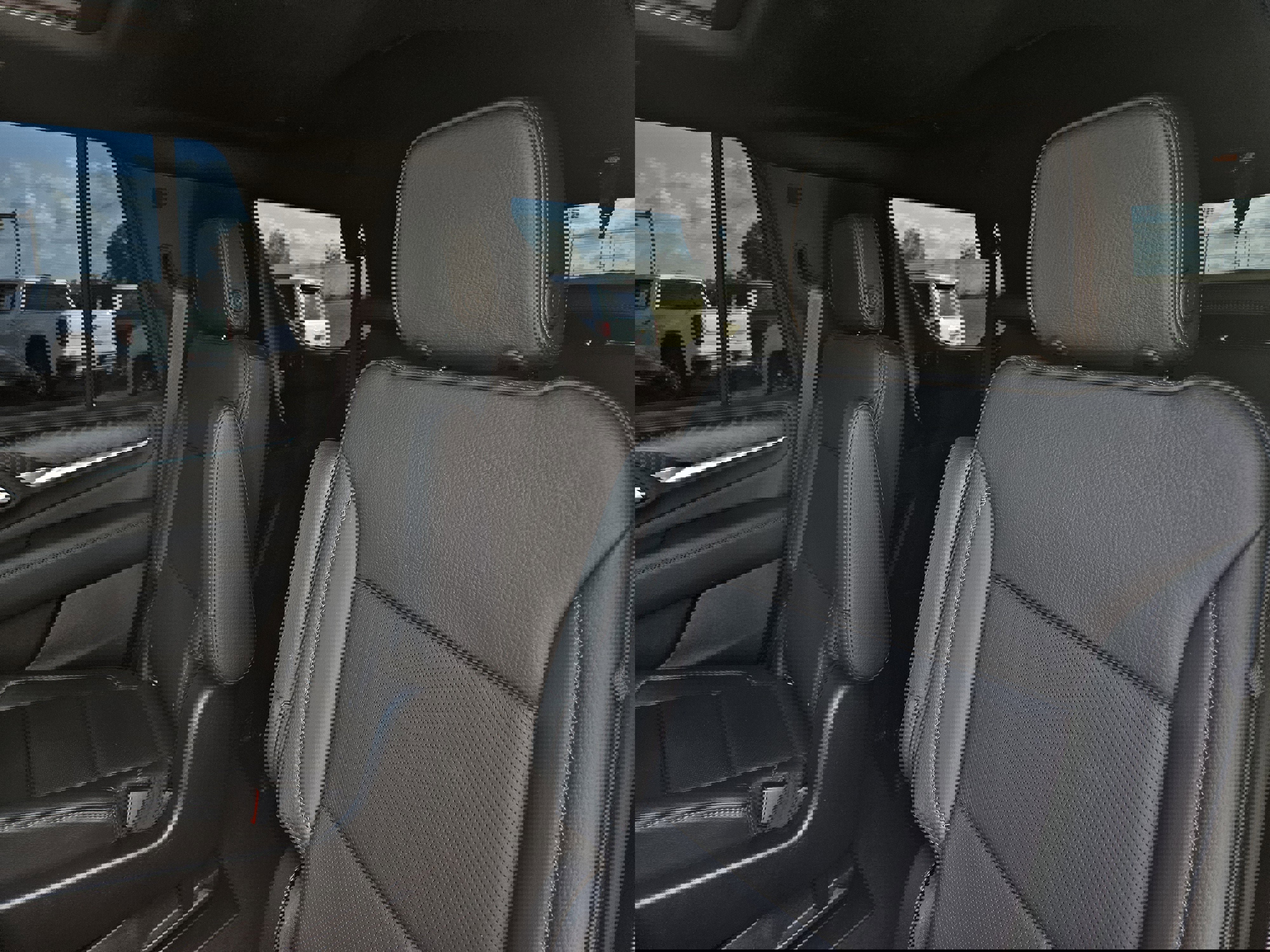 Used 2022 GMC Yukon Denali image 27