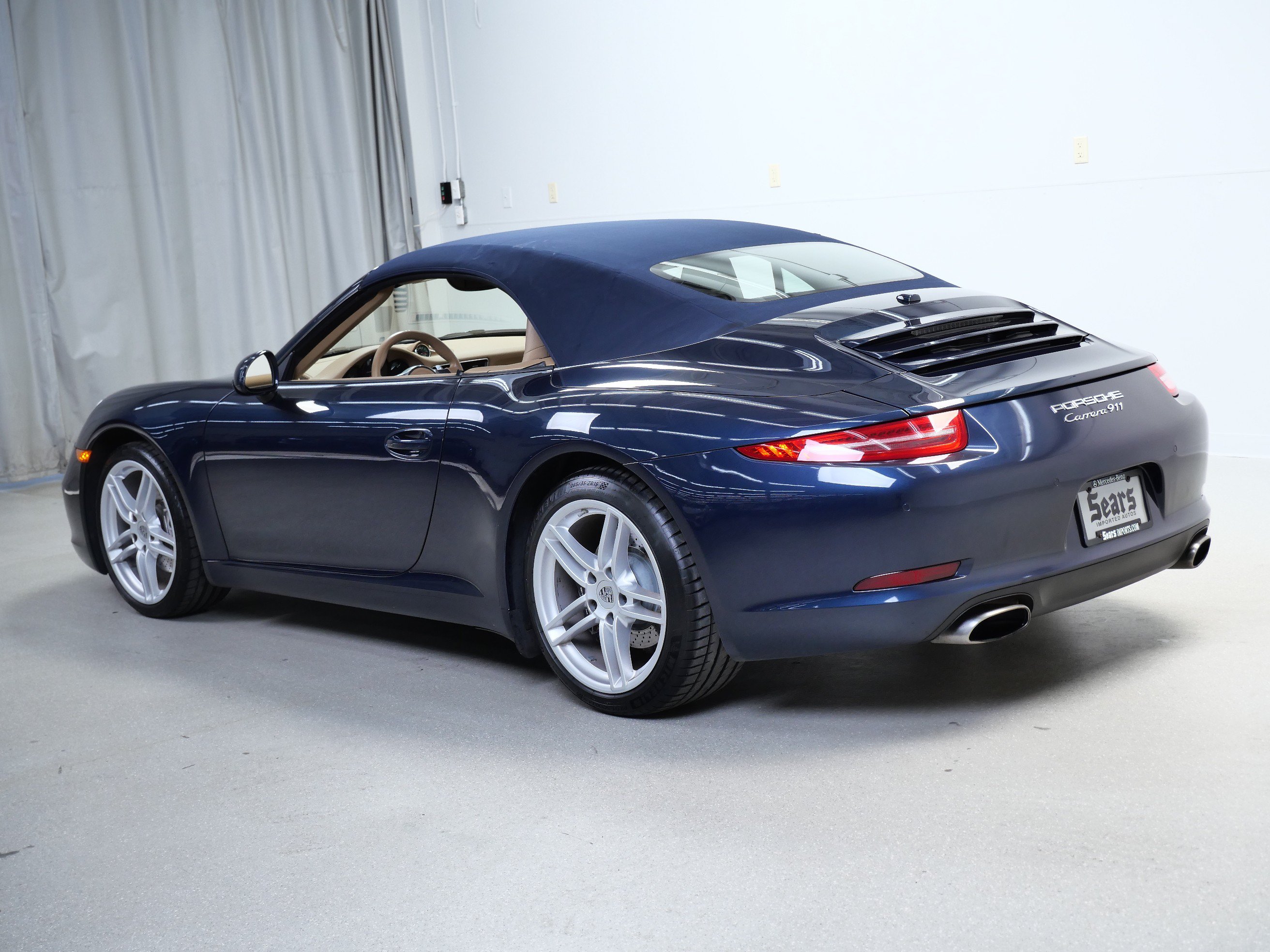 Used 2013 Porsche 911 Carrera RWD image 8