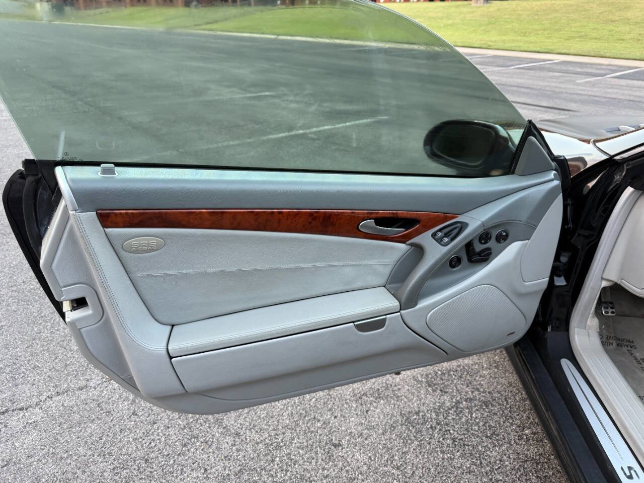 Used 2003 Mercedes-Benz SL 500 image 9