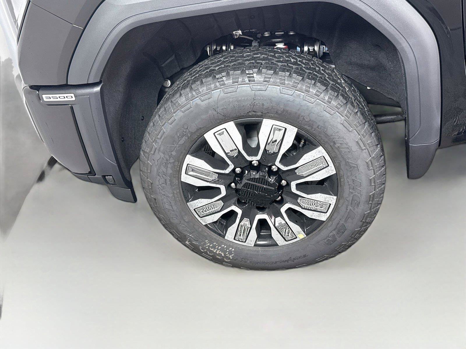 New 2026 GMC Sierra 3500 Denali w/ Denali Reserve Package AWD/4WD image 26