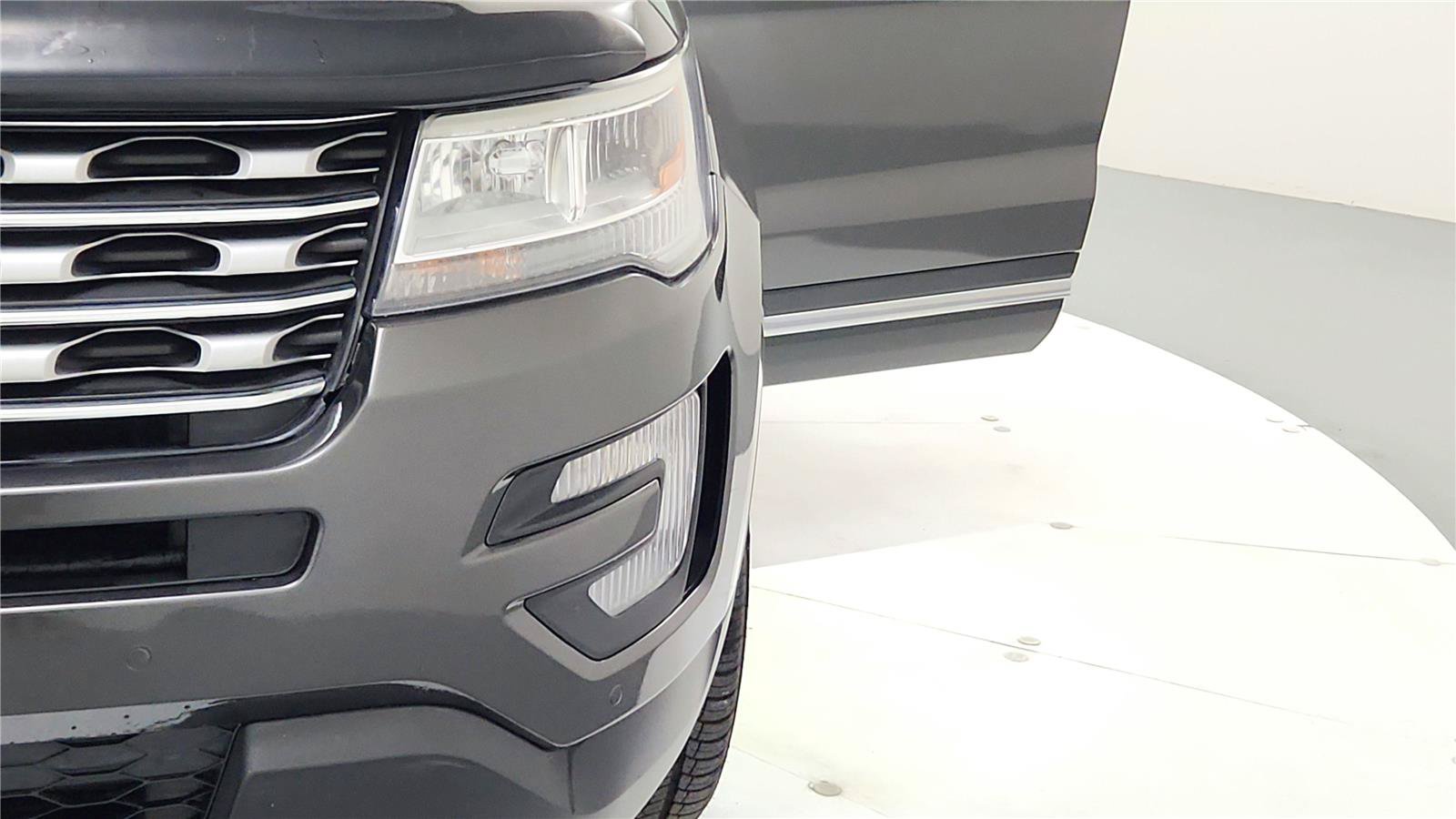 Used 2016 Ford Explorer Limited AWD/4WD image 43