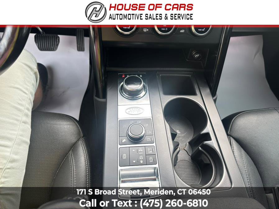 Used 2017 Land Rover Discovery SE image 38