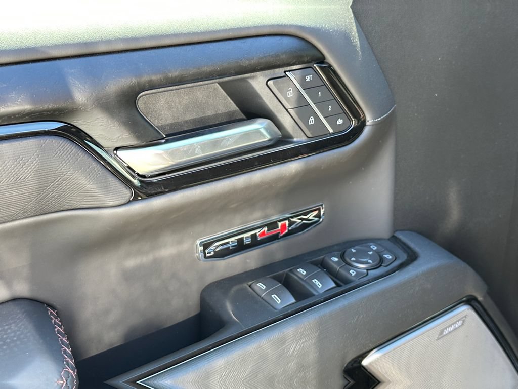 New 2026 GMC Sierra 1500 AT4X AWD/4WD image 16
