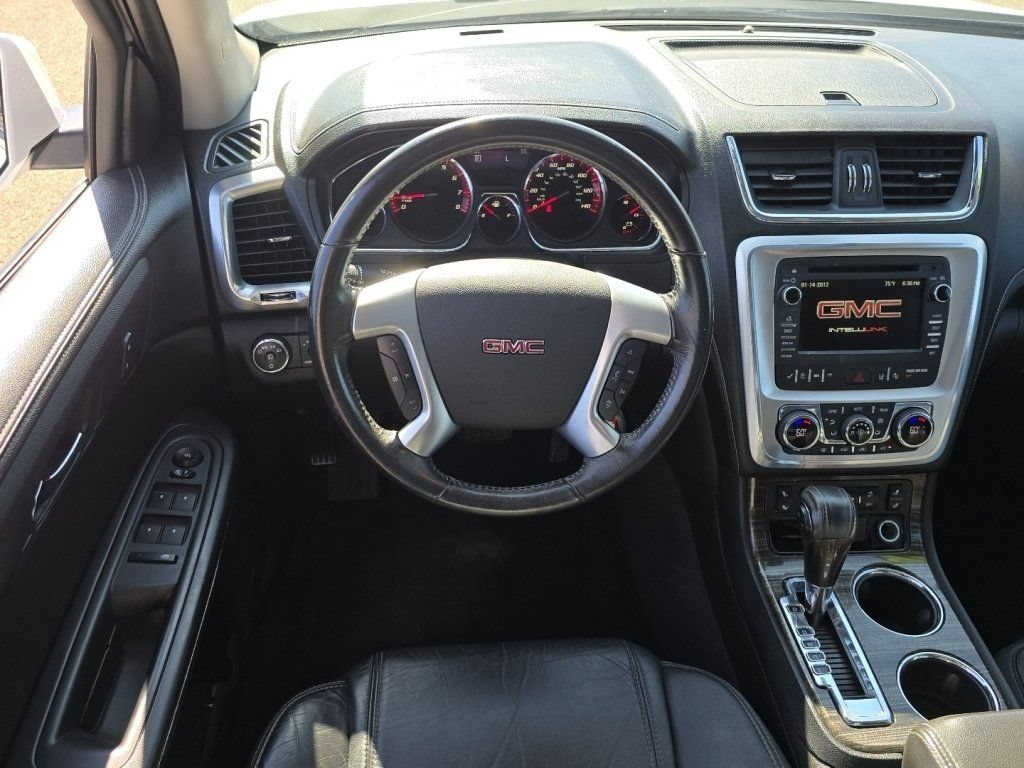 Used 2016 GMC Acadia SLT w/ Open Road Package FWD image 31