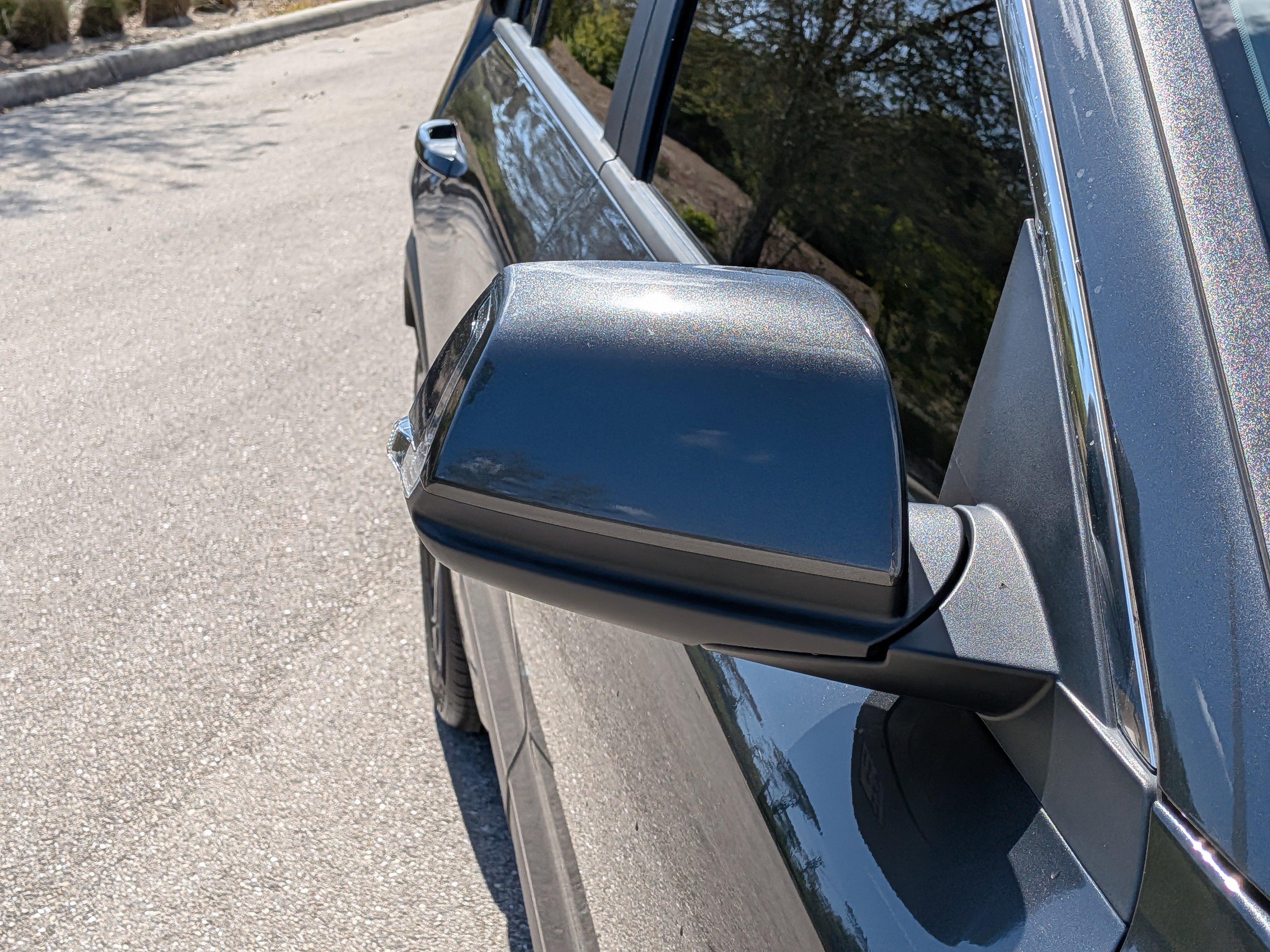 Used 2024 Kia Niro EX image 12