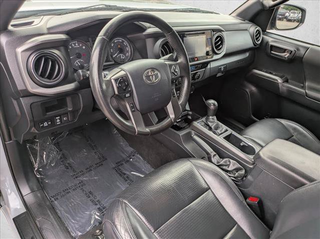 Used 2019 Toyota Tacoma TRD Off-Road AWD/4WD image 9