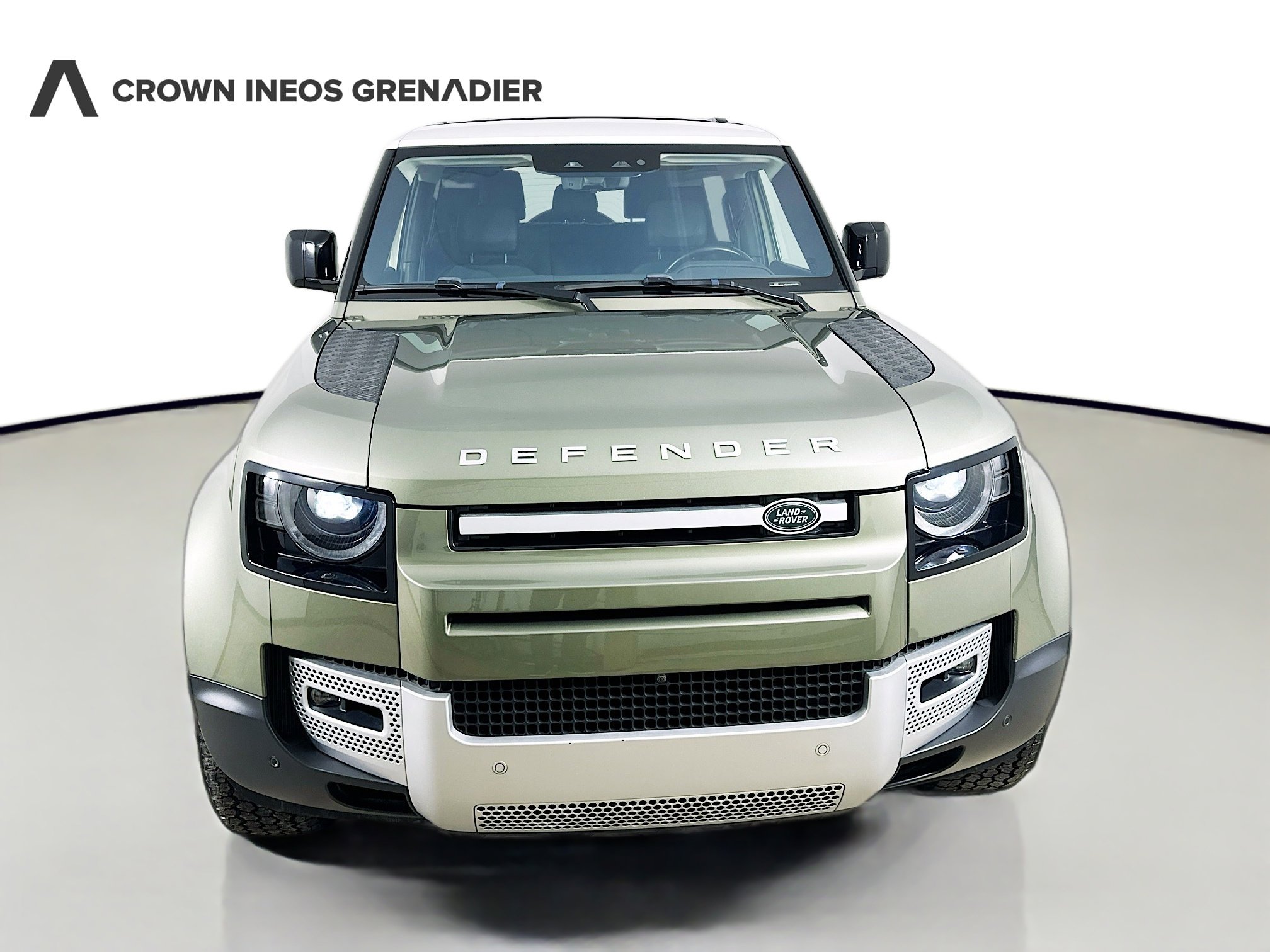 Used 2021 Land Rover Defender 90 First Edition image 2
