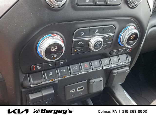 Used 2022 GMC Sierra 2500 SLT w/ SLT Premium Package AWD/4WD image 18