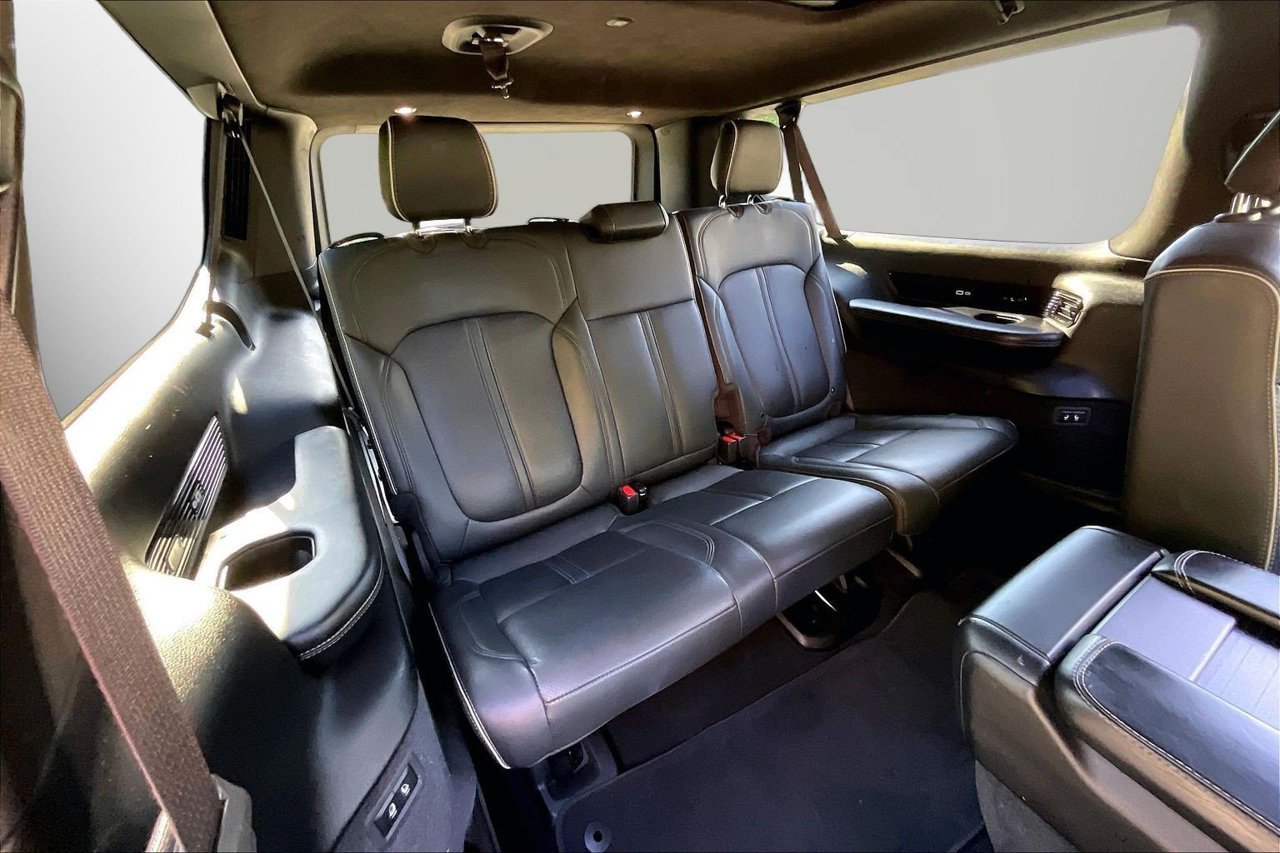 Used 2024 Jeep Grand Wagoneer L Series II w/ Quick Order Packagew 28T AWD/4WD image 26