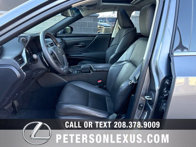 Used 2021 Lexus ES 300h w/ Accessory Package FWD image 22