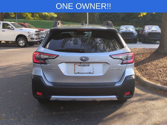 Used 2025 Subaru Outback Limited AWD/4WD image 4