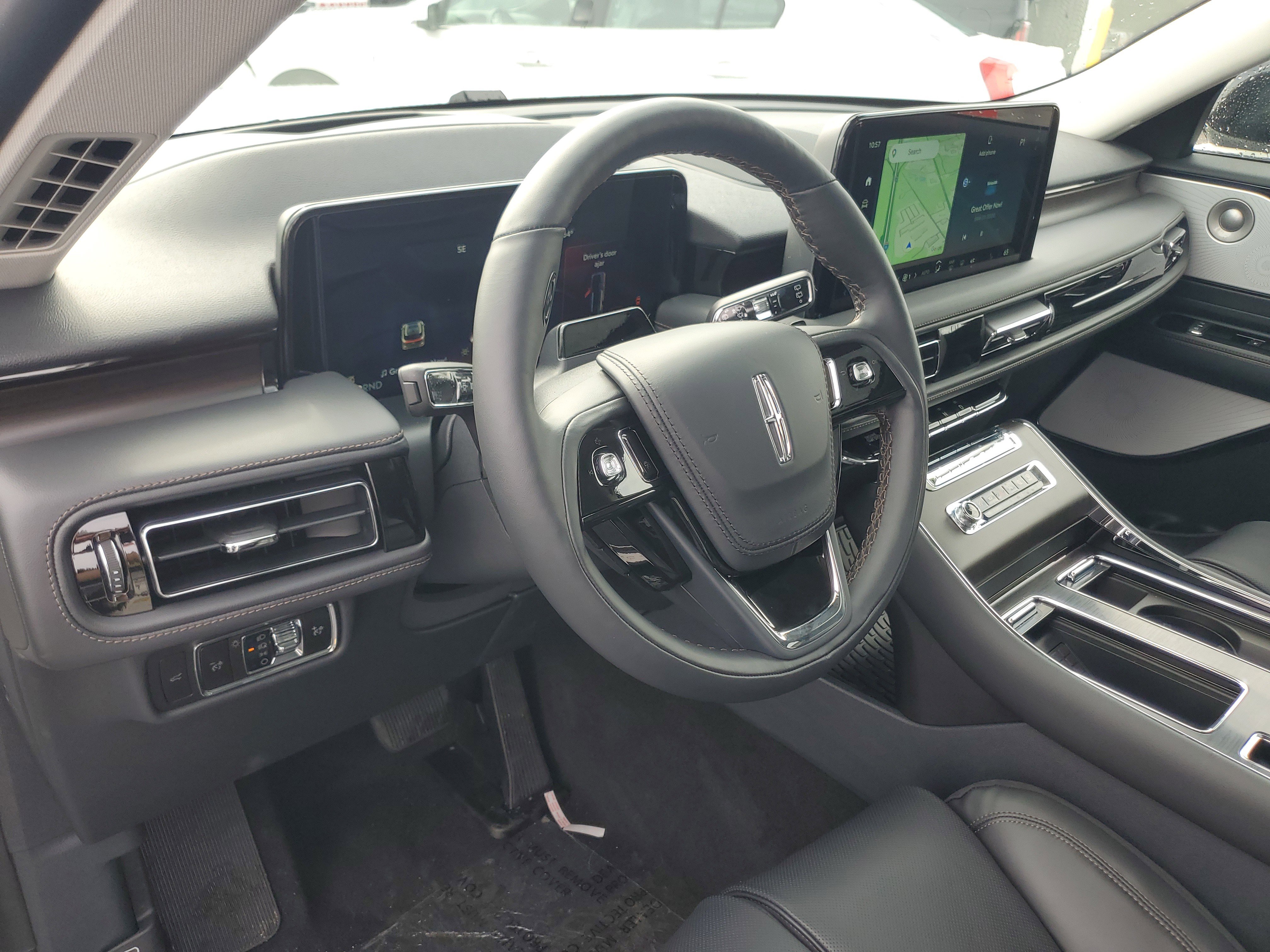 New 2026 Lincoln Aviator Reserve image 12