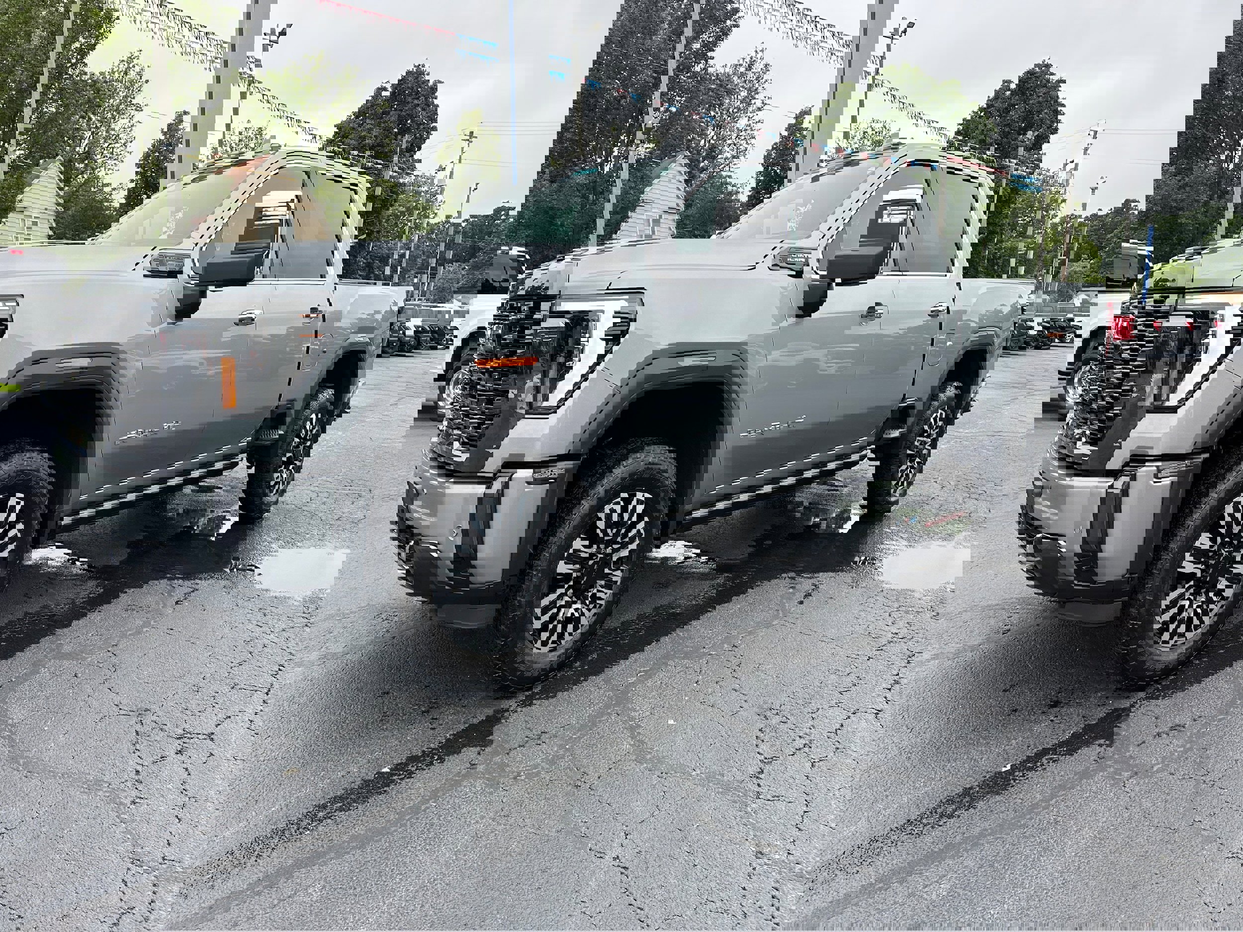 Used 2024 GMC Sierra 2500 Denali Ultimate image 17