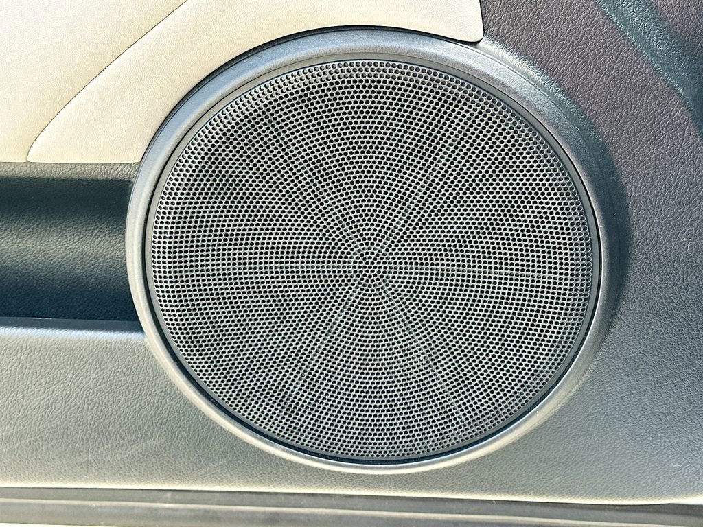 Used 2017 Lexus RC 350 image 19