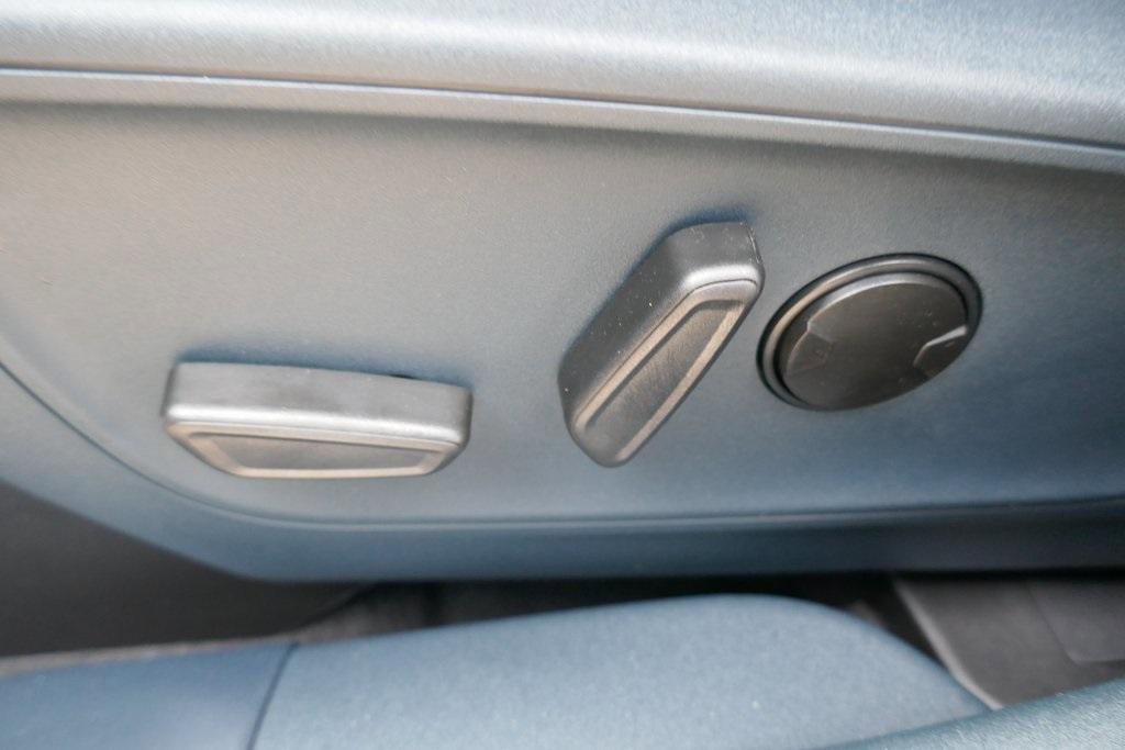 New 2025 Ford Maverick XLT w/ XLT Luxury Package image 14