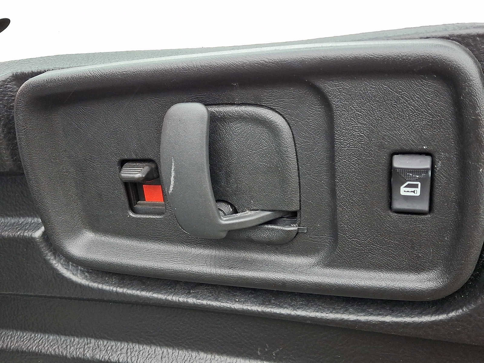 Used 2024 Chevrolet Express 2500 w/ Driver Convenience Package image 29