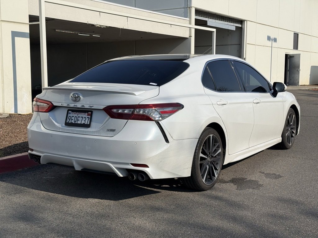 Used 2018 Toyota Camry XSE image 2