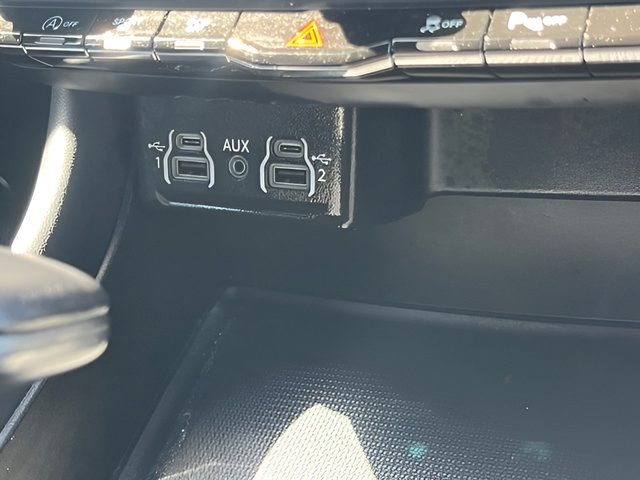 Used 2025 Dodge Durango GT AWD/4WD image 29