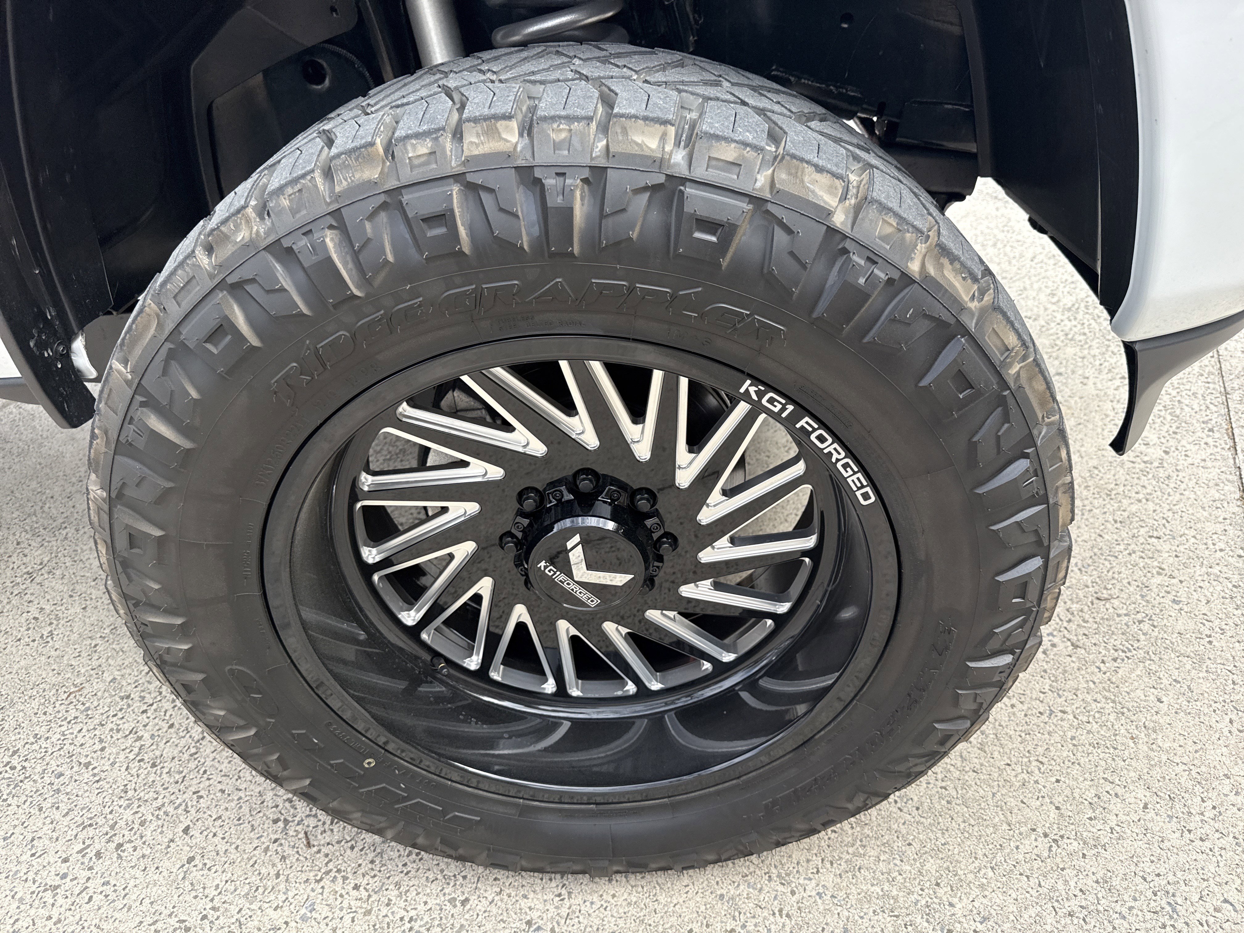 New 2026 RAM 2500 Laramie w/ Night Edition AWD/4WD image 14
