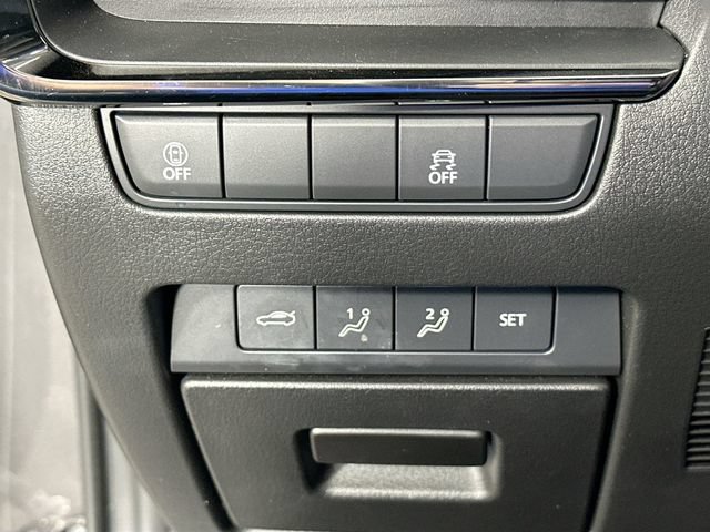 Used 2021 MAZDA MAZDA3 s FWD image 23