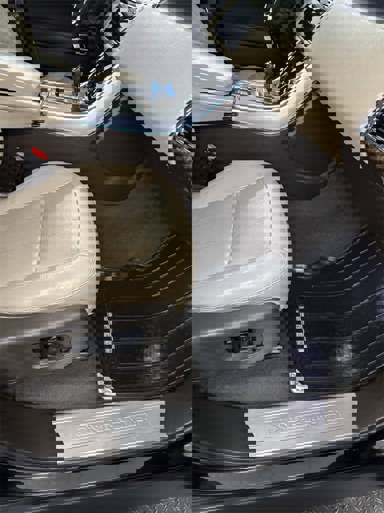 Used 2018 Land Rover Range Rover Sport HSE image 42