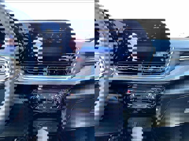 New 2026 Chevrolet Trax ACTIV w/ Sunroof Package image 12