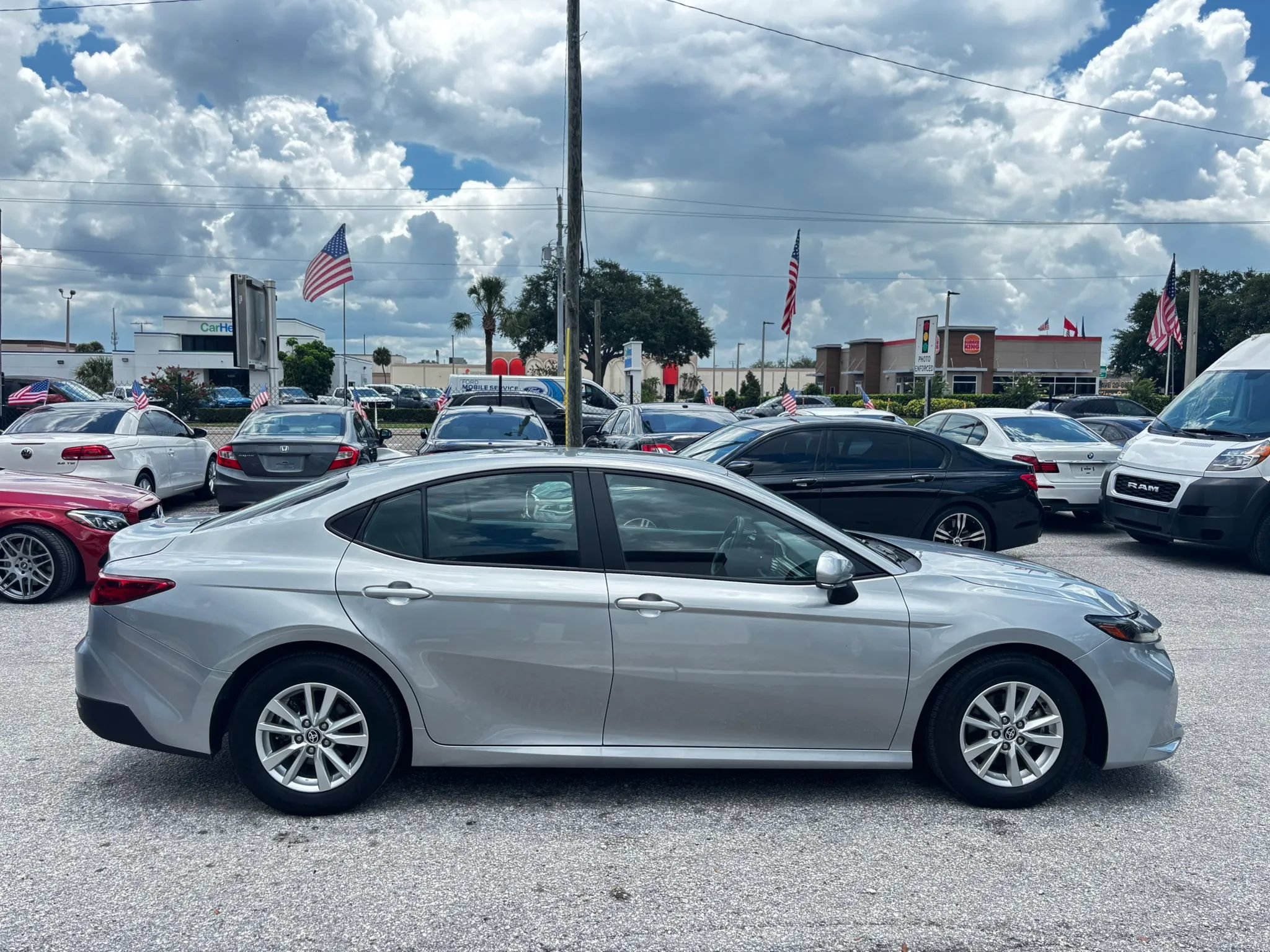 Used 2025 Toyota Camry LE FWD image 4